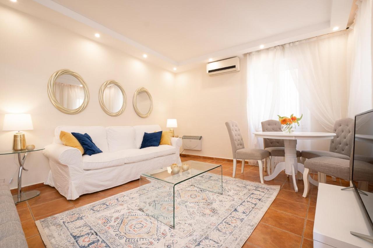 Old Town Gem - Elegant Guilford Apartment Corfu  Ngoại thất bức ảnh