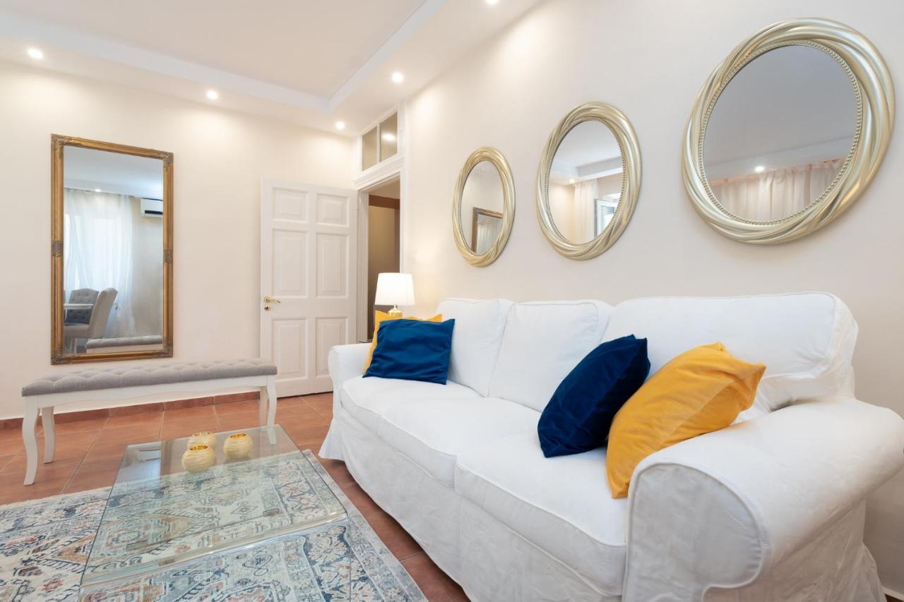 Old Town Gem - Elegant Guilford Apartment Corfu  Ngoại thất bức ảnh